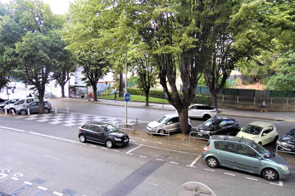 2 Spacious Bedrooms Near Riquier Station! Nice Exterior photo
