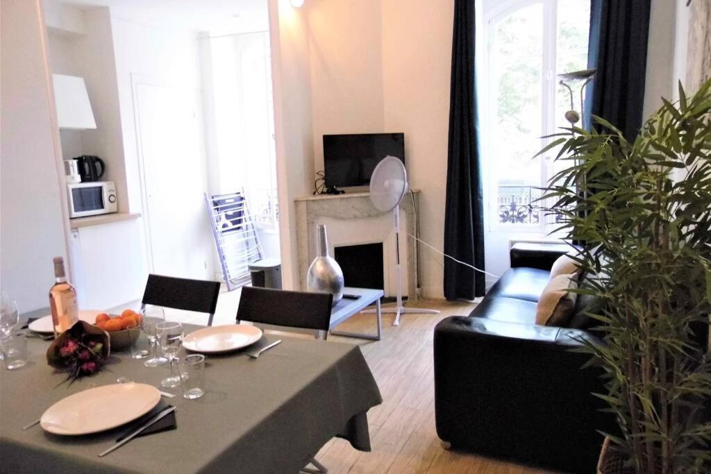 2 Spacious Bedrooms Near Riquier Station! Nice Exterior photo